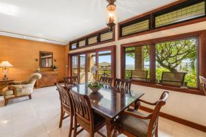 Khu vực ghế ngồi tại 1412 Ridge