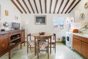 Nhà bếp/bếp nhỏ tại Lerici - Il Terrazzino Di Zia