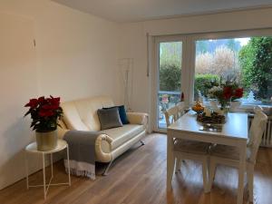 Гостиная зона в Geräumige Wohnung bei Basel +12 фотографий