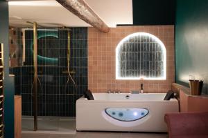 Een badkamer bij l'écrin du désir