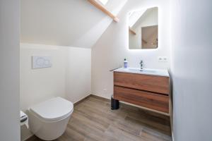 Et badeværelse på Sotteveld + 22 billeder