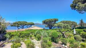 Φυσικό τοπίο κοντά σε αυτό το ξενοδοχείο +9 φωτογραφίες