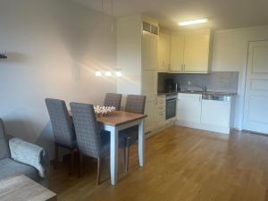 Køkken eller tekøkken på Sentral, Hc-Friendly Apartment