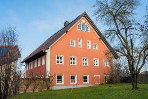 Το κτήριο όπου στεγάζεται  το διαμέρισμα