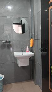 Koupelna v ubytování Sleek Haven