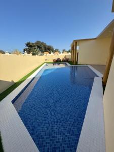 Bazén v ubytování Ebreez Heaven nebo v jeho okolí