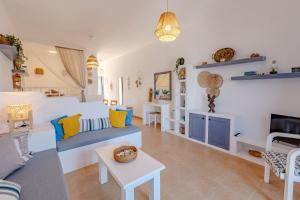 Μια τηλεόραση ή/και κέντρο ψυχαγωγίας στο San Giorgio Leros