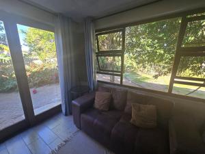 Χώρος καθιστικού στο Honeywood Stays - Cozy Corner