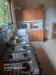 Køkken eller tekøkken på Hermosa Casa Lican Ray