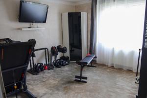 Fitnesscentret og/eller fitnessfaciliteterne på Villa L'Oranaise