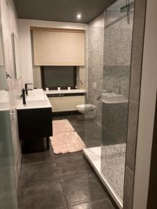 Ванная комната в Rue Haute by M&M 4 sterren bed en breakfast vlakbij Maastricht