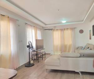 Posezení v ubytování Home with car