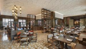 Εστιατόριο ή άλλο μέρος για φαγητό στο Hyatt Regency Tashkent