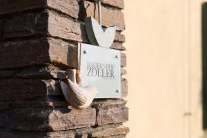 Certyfikat, podpis lub inny dokument wystawiony w obiekcie Bauernhof Zoller