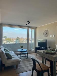 Χώρος καθιστικού στο Dpto por dia Chillán 909