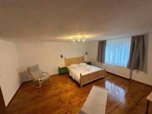 Ảnh trong thư viện ảnh của Floare de Colț-Bran ở Bran +65 ảnh