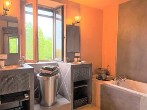 Φωτογραφία από το άλμπουμ του Chambres d'hôtes La Cardonnié σε Jouqueviel