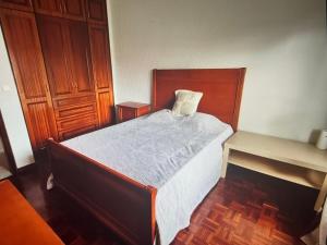 Кровать или кровати в номере Reboleira Portugal +3 фотографии