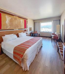 Postel nebo postele na pokoji v ubytování Hotel Alejandro I - Affiliated by Meliá