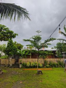 Φωτογραφία από το άλμπουμ του Local Garden Homestay σε Masbagik
