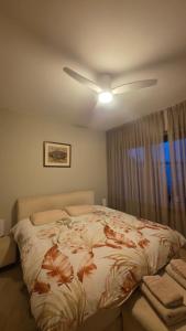 Ένα ή περισσότερα κρεβάτια σε δωμάτιο στο Charmante appartement in Wilrijk