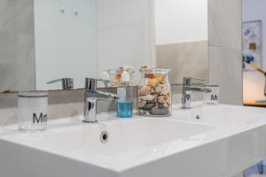 Φωτογραφία από το άλμπουμ του Bonanova 20 στην Πάλμα ντε Μαγιόρκα +14 φωτογραφίες