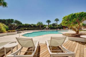 Swimmingpoolen hos eller tæt på Station One - 6K by Sea Scape Properties