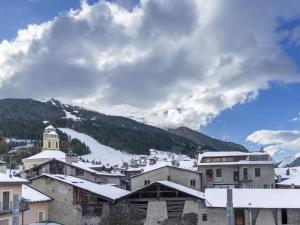 Nespecifikovaný výhled na hory nebo výhled na hory při pohledu z apartmánu