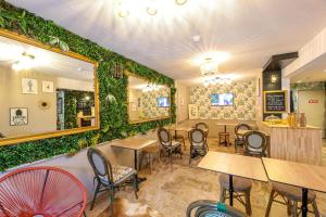 Posezení v ubytování Ostal Pau Universite - Sure Hotel Collection by Best Western