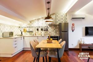 Kuchyň nebo kuchyňský kout v ubytování Angra Soul 3 -By PontaNegraAzores + 7 fotografií