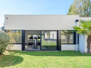 El edificio en el que está el apartahotel