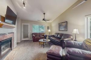 Et tv og/eller underholdning på Settlers Run Escape