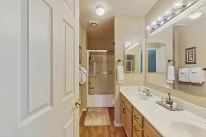 Et badeværelse på Settlers Run Escape + 12 billeder