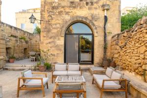 Ảnh trong thư viện ảnh của Rustic Gozo Farmhouse with Private Pool ở Tal-Ħamrija
