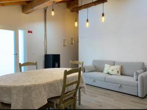 Χώρος καθιστικού στο Casinha do Palheiro T1-Casinhas de Trás das Eiras