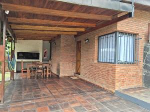 Μια τηλεόραση ή/και κέντρο ψυχαγωγίας στο Solares de Tanti