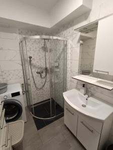 Et badeværelse på Luxury suites Juricevic