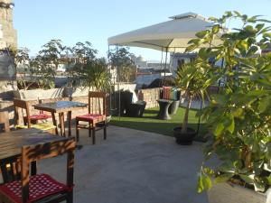 Un restaurante o sitio para comer en Bubamara San Lazaro