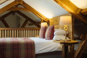 Postel nebo postele na pokoji v ubytování Meadow View Country Escape with Hot Tub