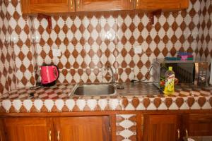 Nhà bếp/bếp nhỏ tại Top luxe +2 ảnh