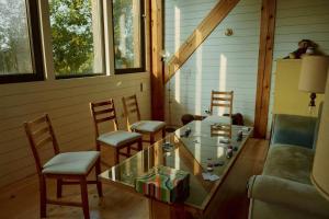 Χώρος καθιστικού στο Shatemuc, a magical getaway on the Hudson River