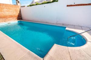 Πισίνα στο ή κοντά στο HOSTERIA NIDO DE CONDORES-Solo Adultos