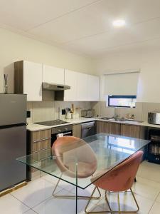 Køkken eller tekøkken på Stunning 2Bed Garden Apartment