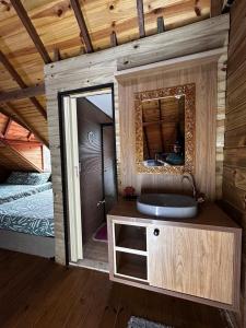 Фотография из галереи Chalé Pé na água в городе Майрипоран