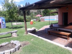 Swimmingpoolen hos eller tæt på Quinta a las Sierras + 22 billeder