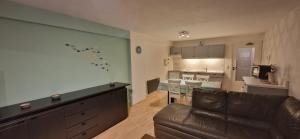 Kuchyň nebo kuchyňský kout v ubytování Paradis Zeedijk 4