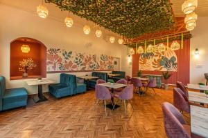 Χώρος καθιστικού στο PACK Rishikesh, Mohanchatti