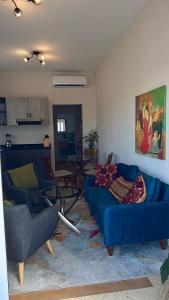 Гостиная зона в Mereri downtown apartments, apartment 13C