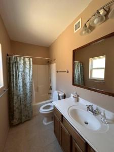 Phòng tắm tại 3.2 Near Field of Dreams