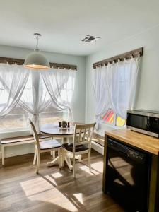 Fotografie z fotogalerie ubytování 2 bed with Washer and Dryer, pets ok, 5 min to Farmers Market v destinaci Las Cruces